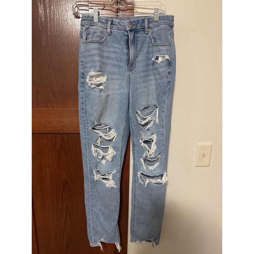 American Eagle Outfitters Women's Size 4 Distressed Light Wash Stretch Mom Jeans